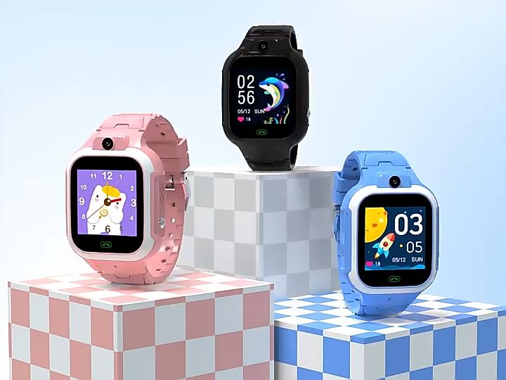 <b> Разговори и GPS</b>